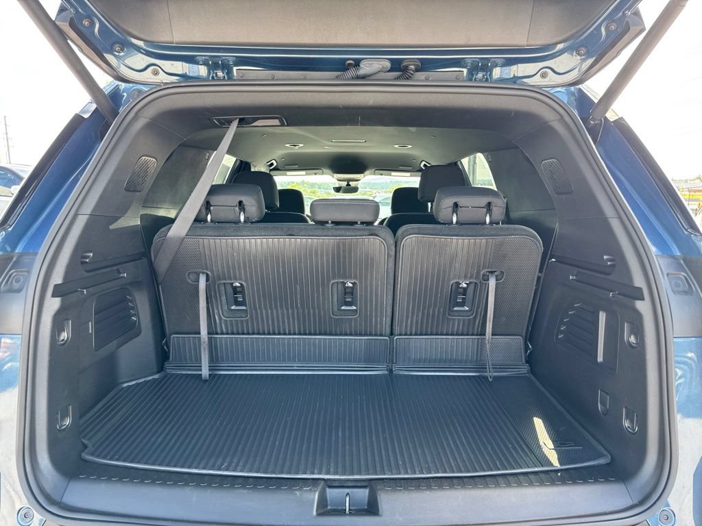 Used 2026 Chevrolet Traverse LT w/ Driver Confidence Package FWD image 31