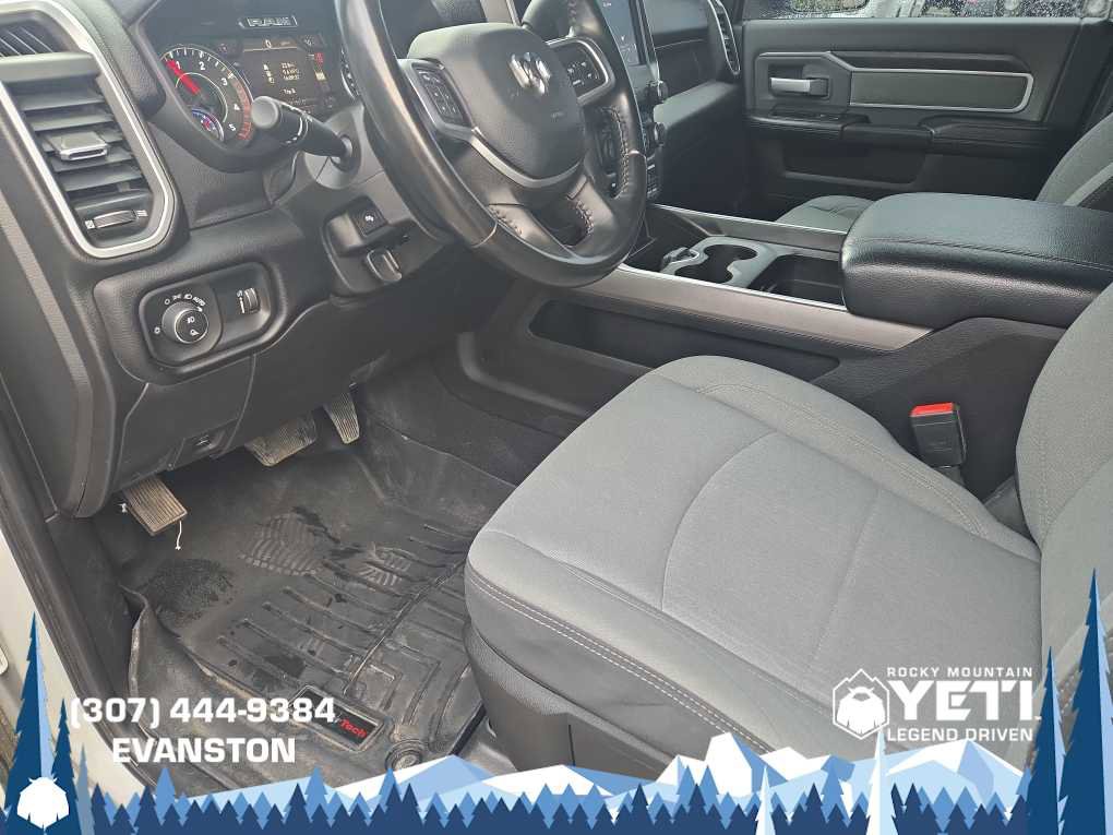 Used 2022 RAM 2500 Big Horn w/ Level C Equiment Group image 9