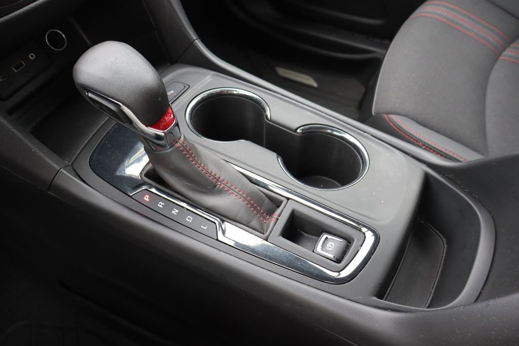 Used 2023 Chevrolet Equinox RS image 9