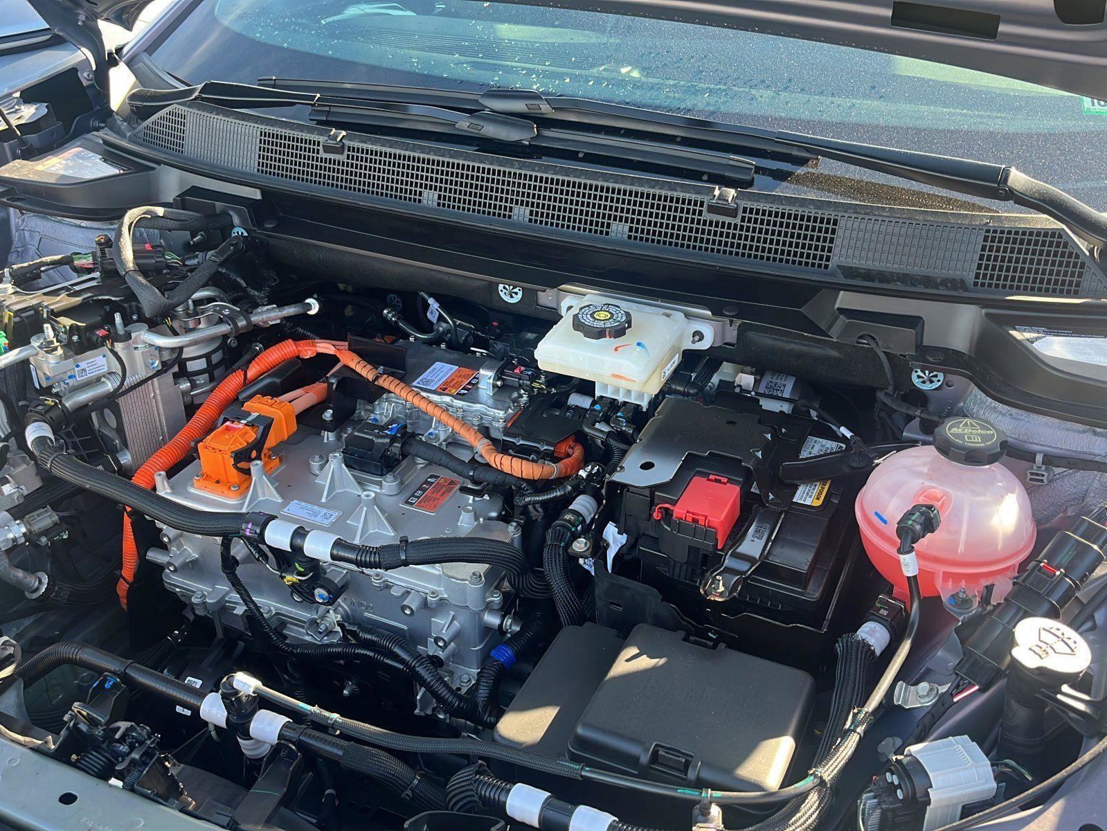 New 2026 Chevrolet Equinox EV LT image 12