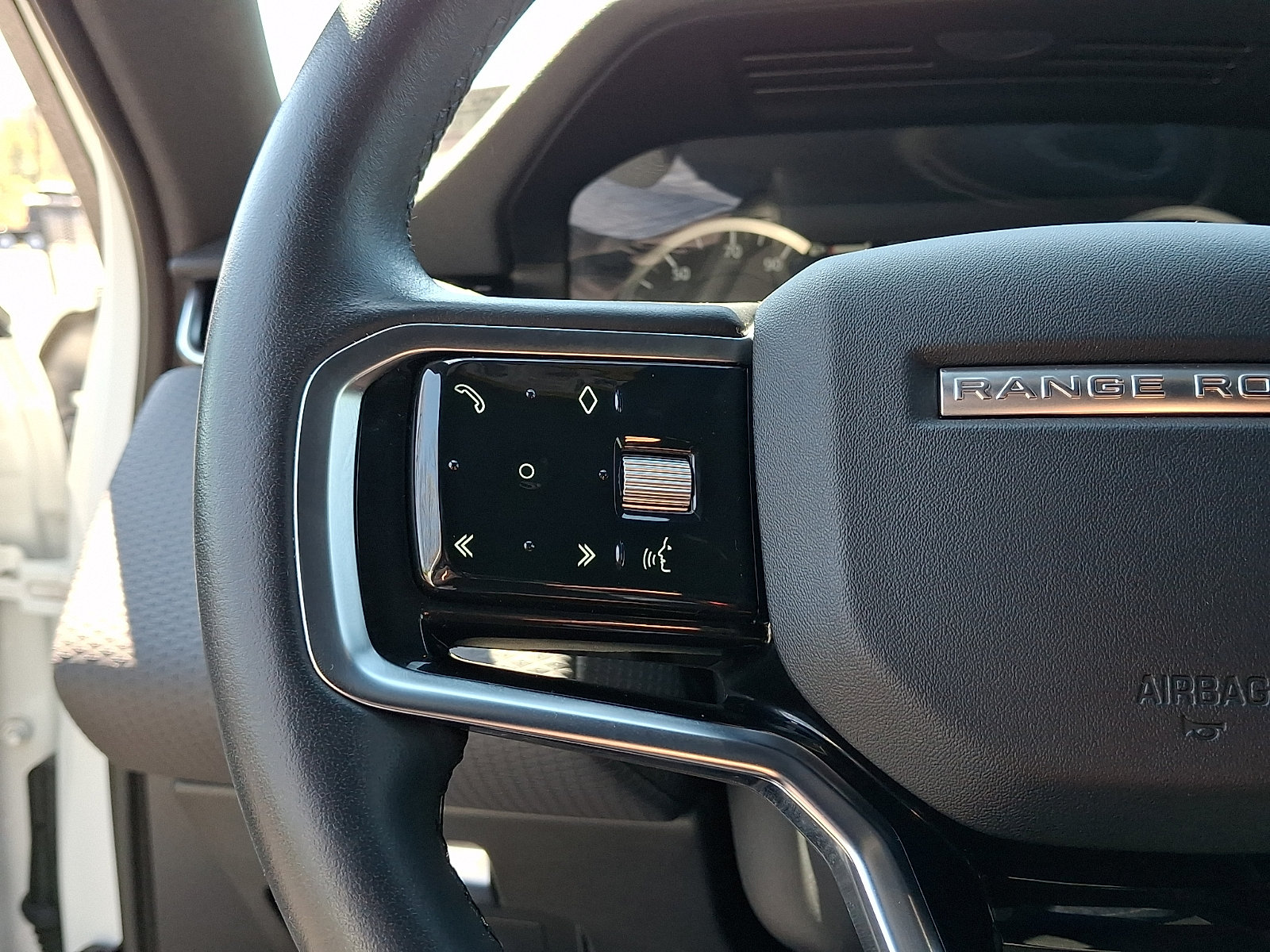 Certified 2023 Land Rover Range Rover Evoque S AWD/4WD image 21