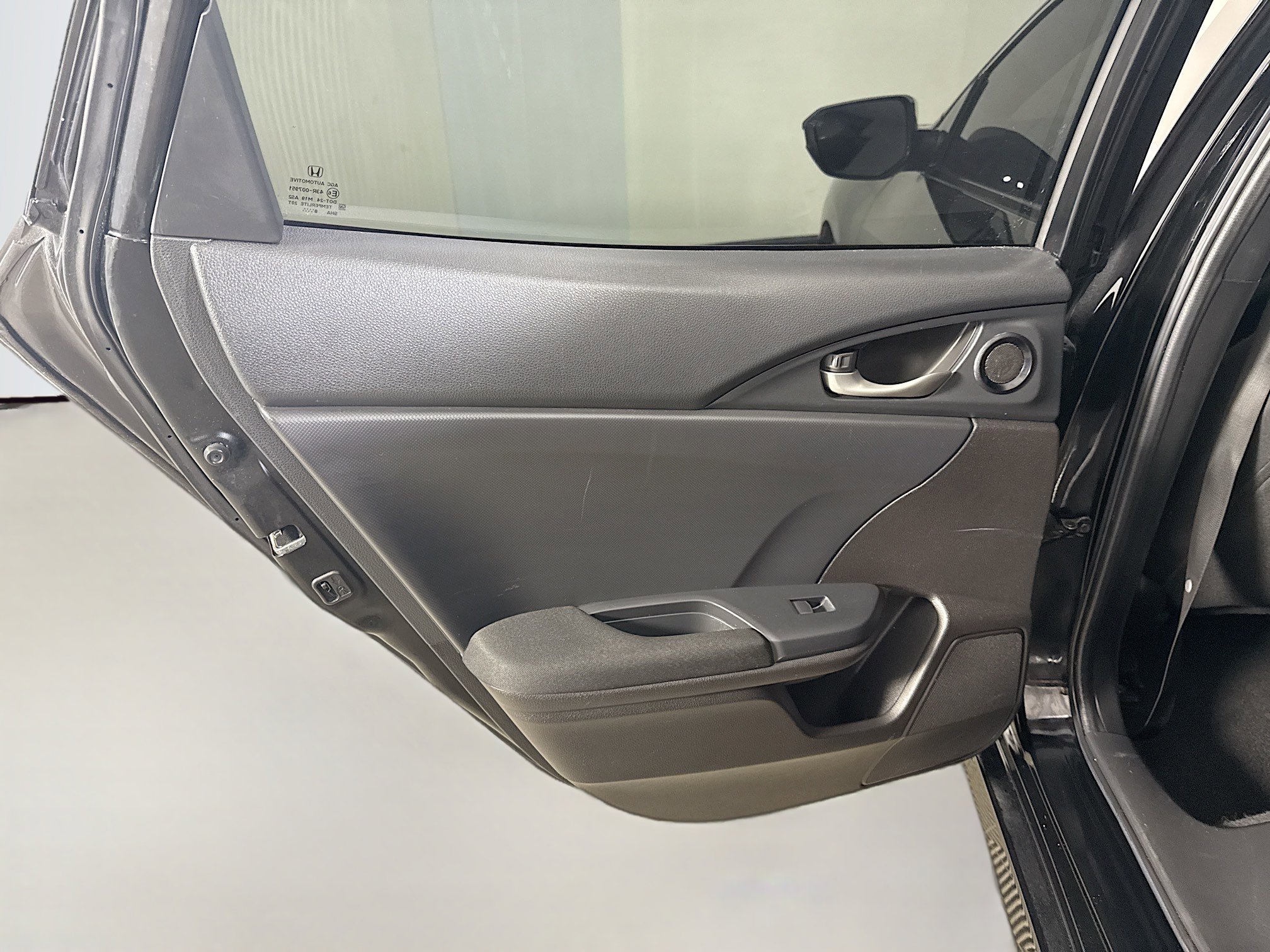 Used 2018 Honda Civic EX image 26