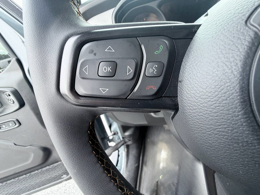 Used 2024 Jeep Wrangler Unlimited Sport AWD/4WD image 15