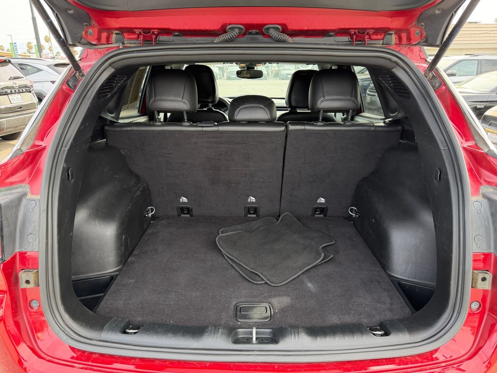 Used 2025 Jeep Compass Limited AWD/4WD image 32