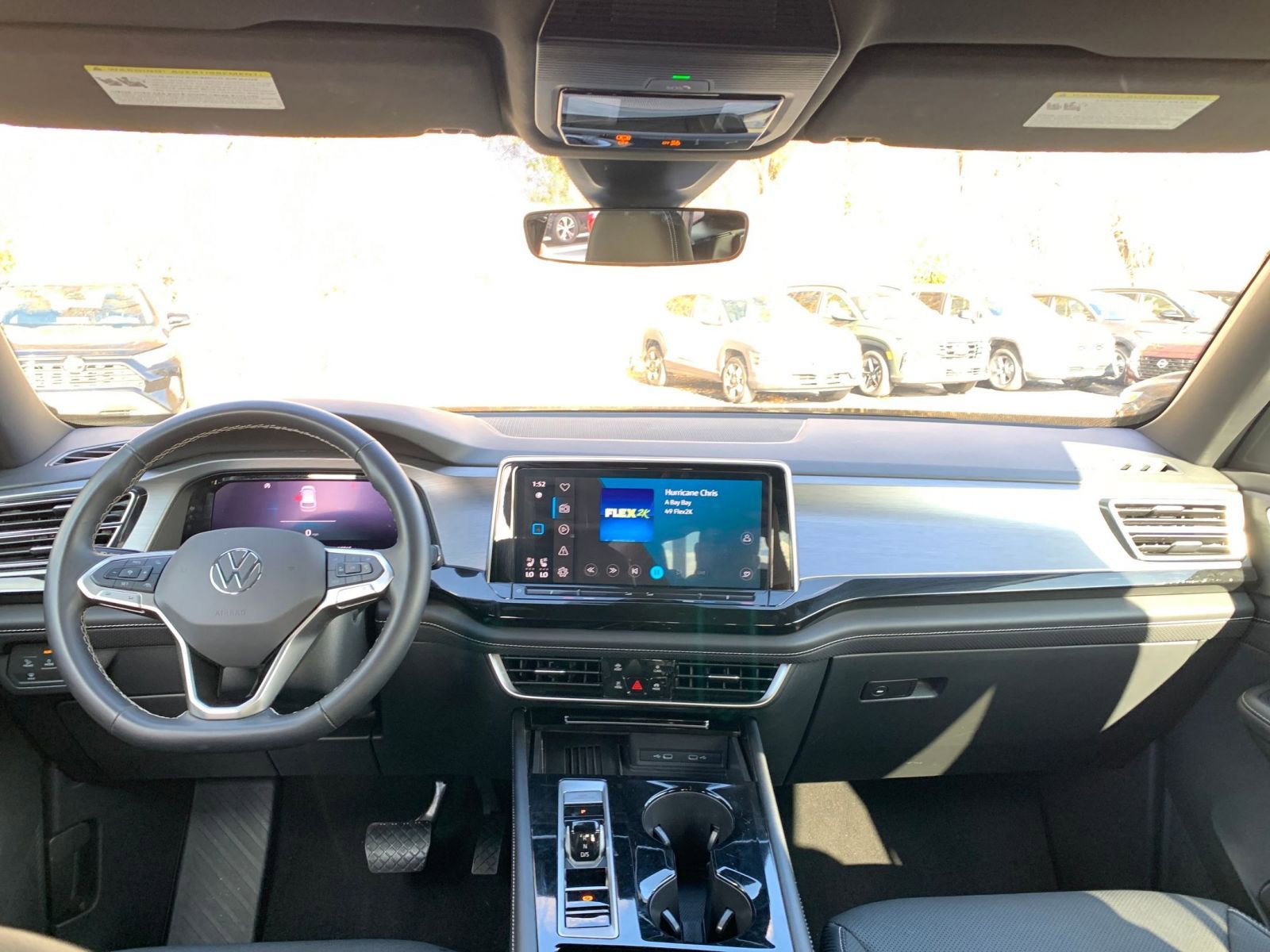 Used 2025 Volkswagen Atlas Cross Sport SE image 33
