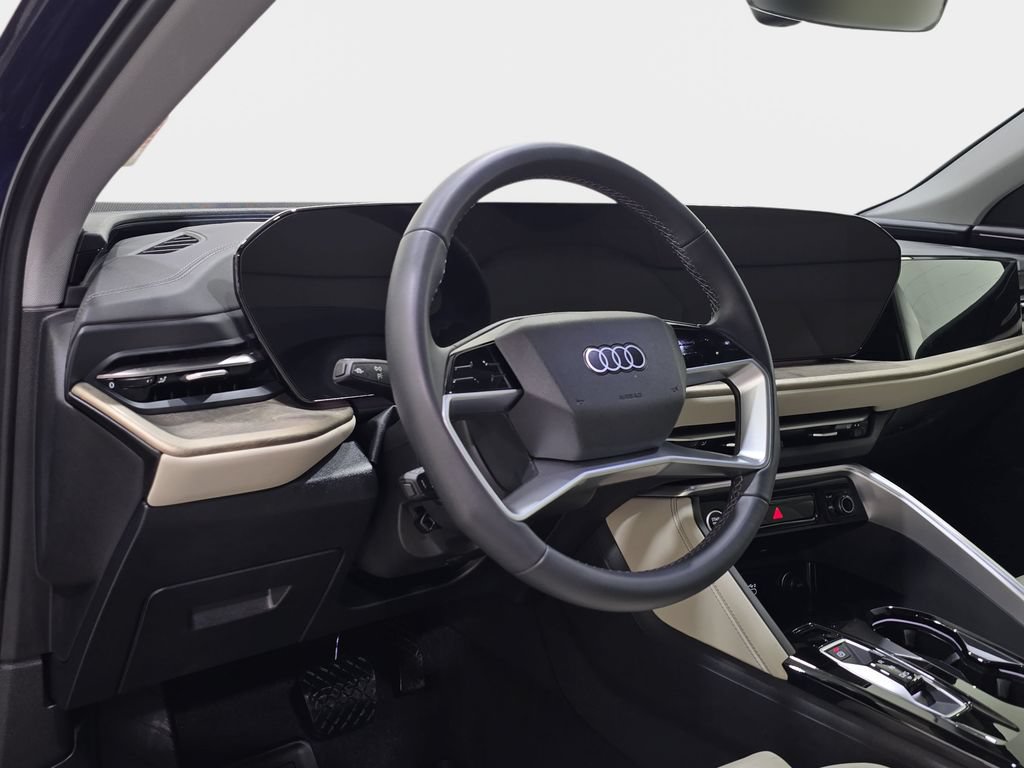 Used 2025 Audi Q5 Premium w/ Premium Plus AWD/4WD image 19