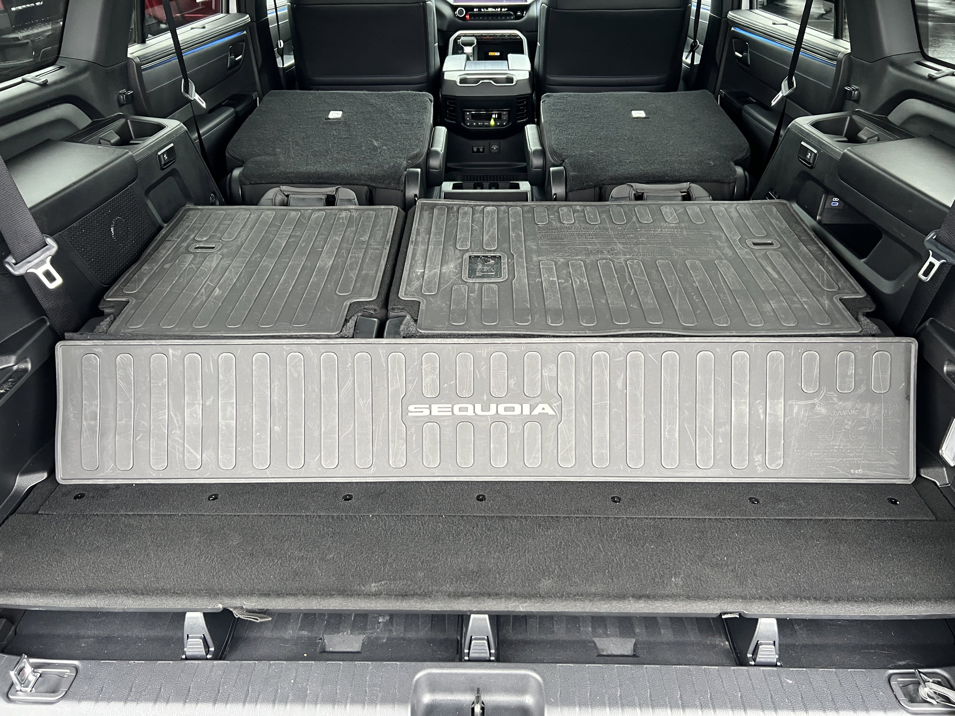 Used 2024 Toyota Sequoia Platinum image 21