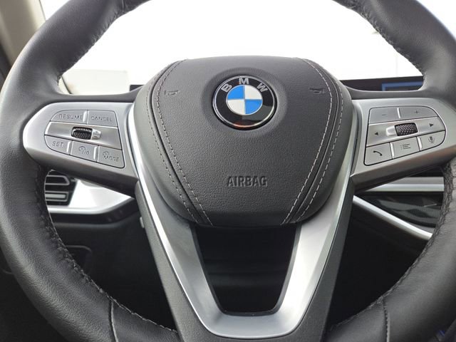 Used 2024 BMW X7 xDrive40i w/ Premium Package image 36