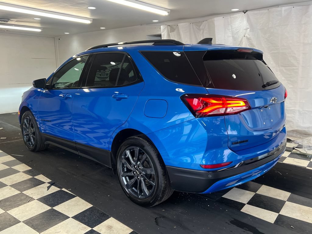 Used 2024 Chevrolet Equinox RS AWD/4WD image 9