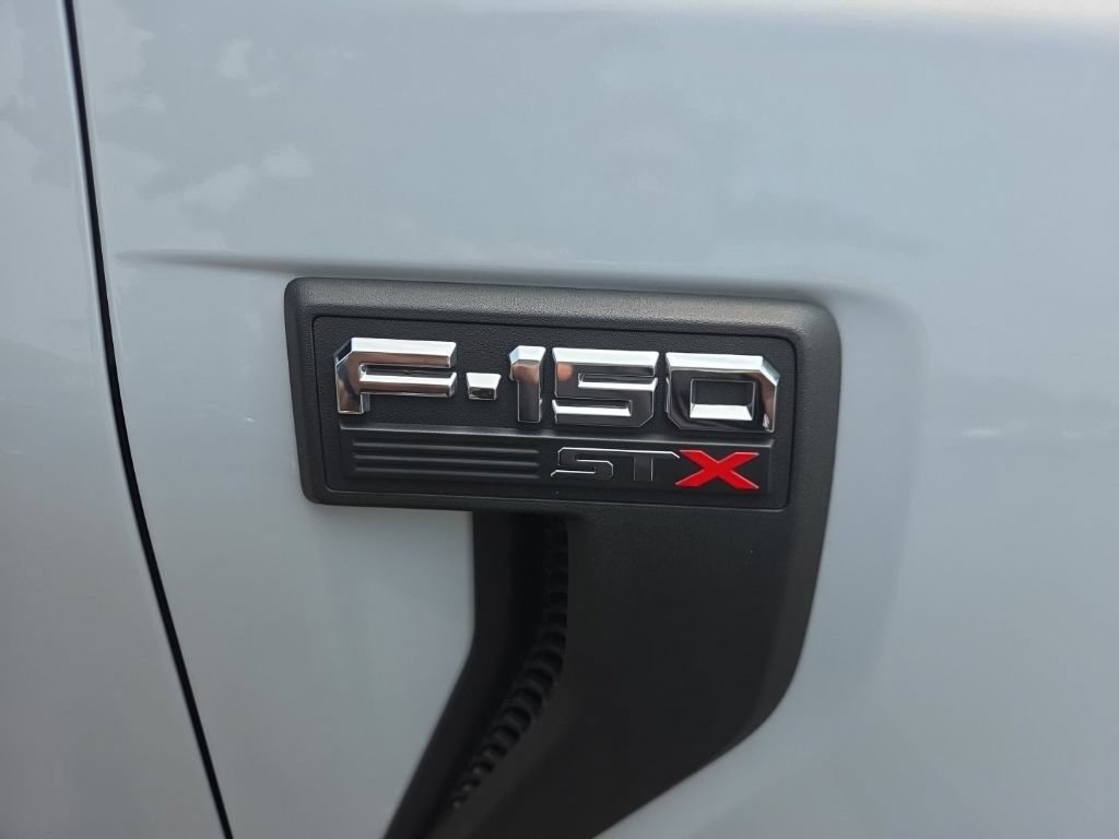 Used 2021 Ford F150 XL w/ STX Appearance Package AWD/4WD image 3