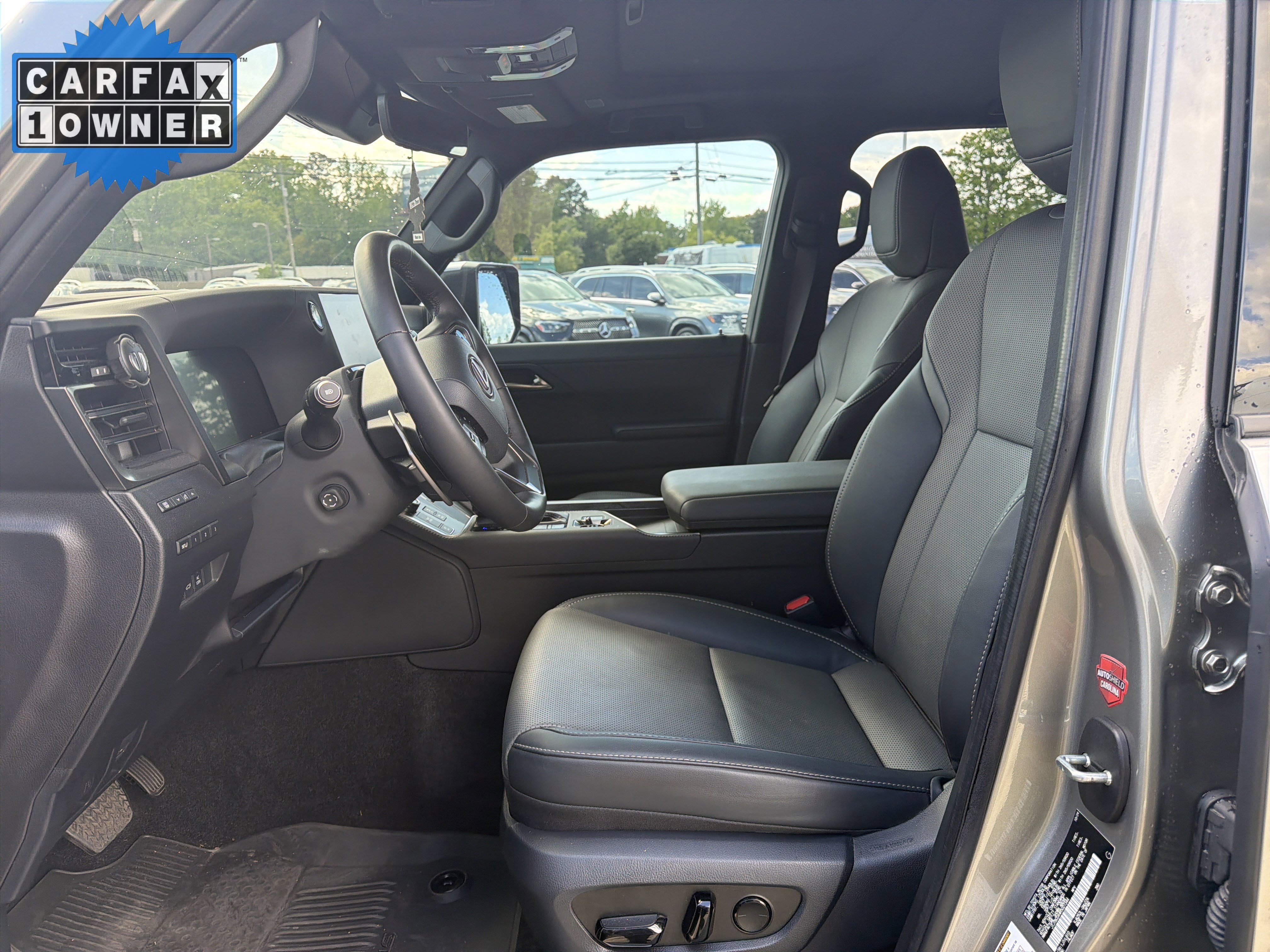 Used 2024 Lexus GX 550 image 19