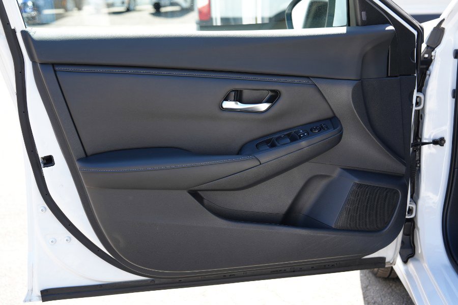 Used 2022 Nissan Sentra S FWD image 15