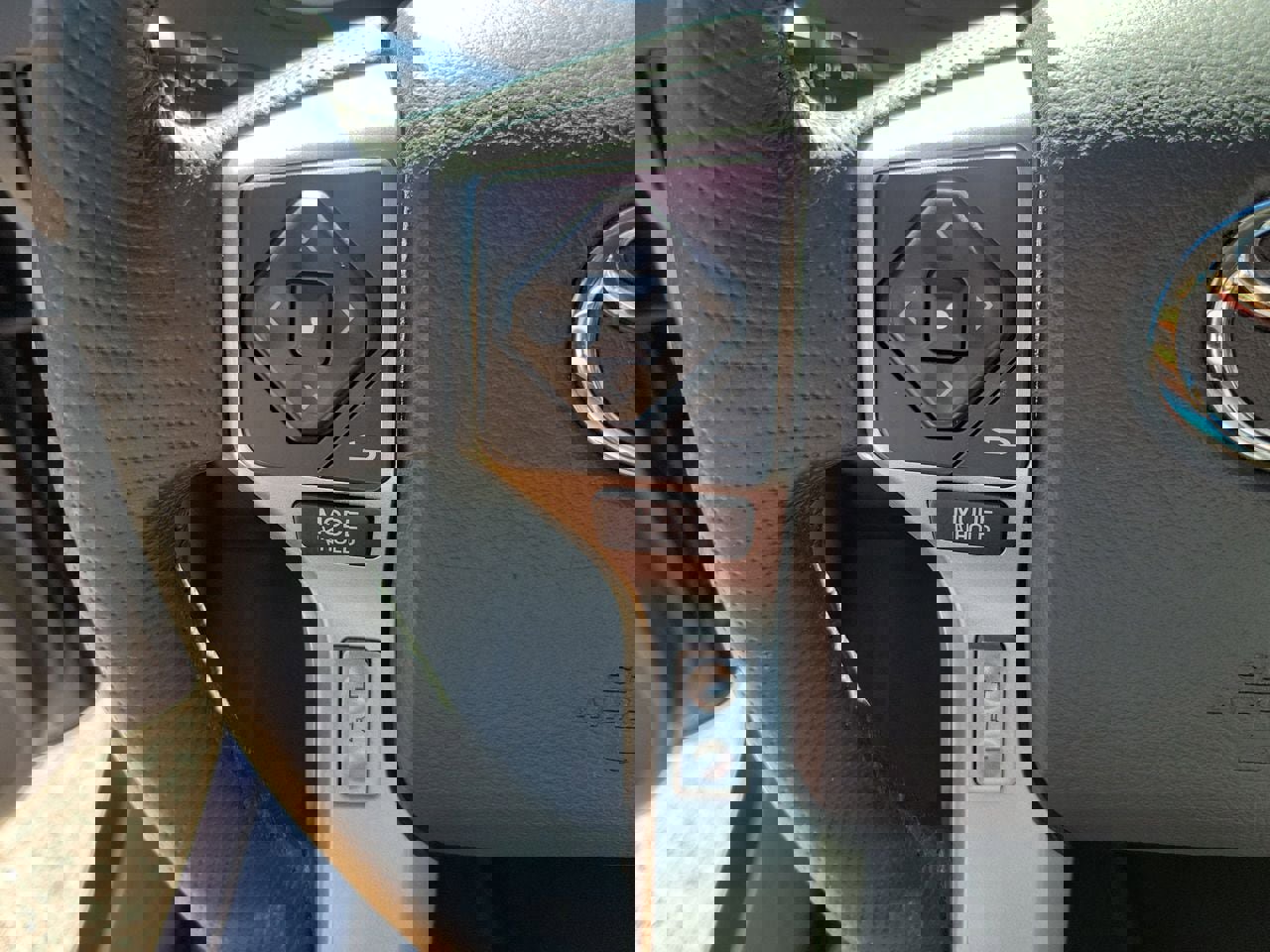 Used 2015 Toyota Tacoma PreRunner w/ SR5 Package image 14