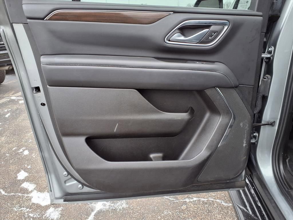 Certified 2023 GMC Yukon XL SLE image 25