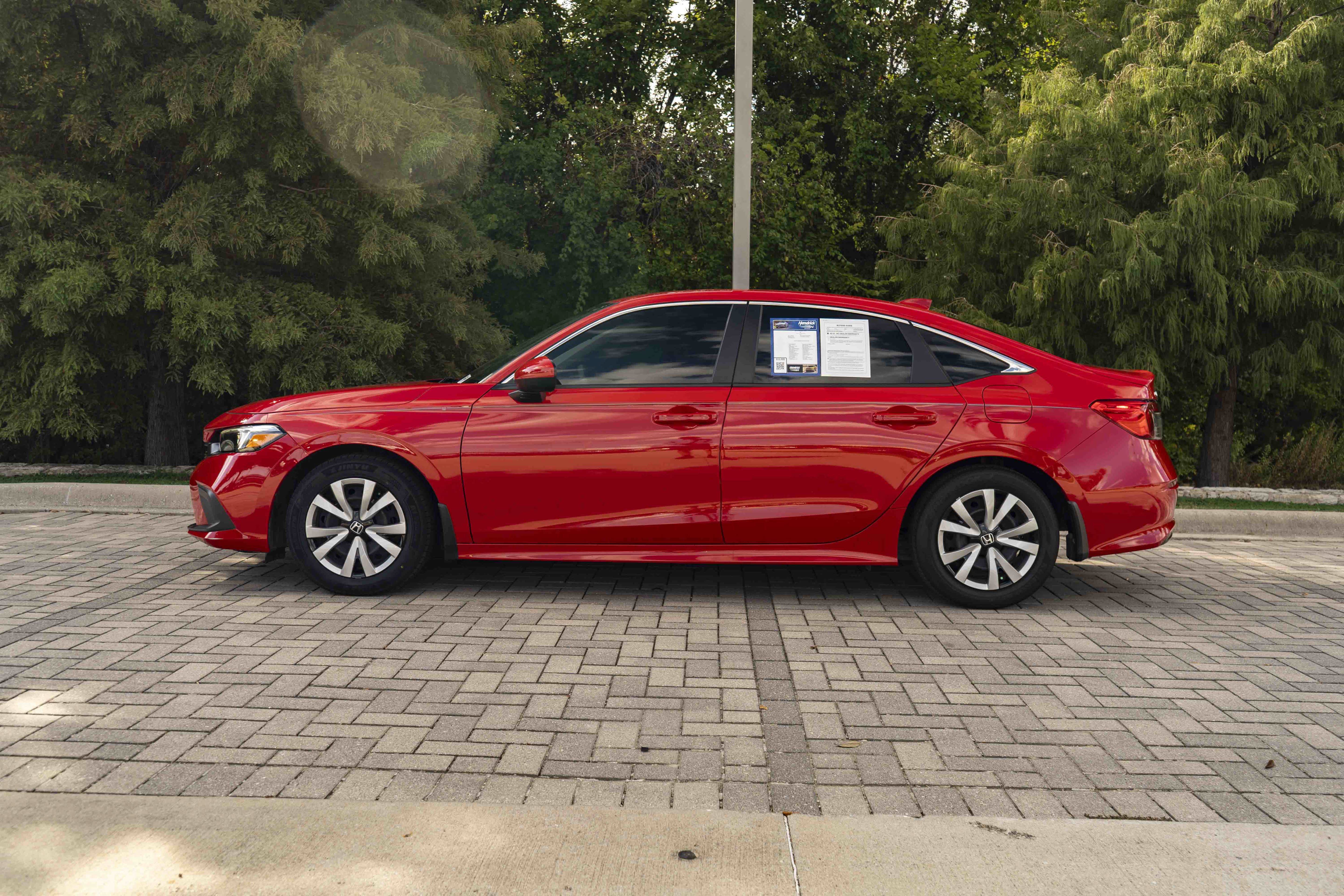 Used 2023 Honda Civic LX image 5