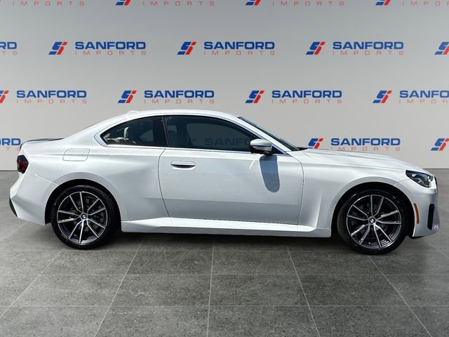 Used 2022 BMW 230i Coupe w/ Premium Package RWD image 6