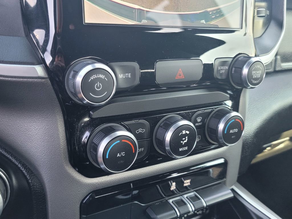 Used 2019 RAM 1500 Big Horn image 30