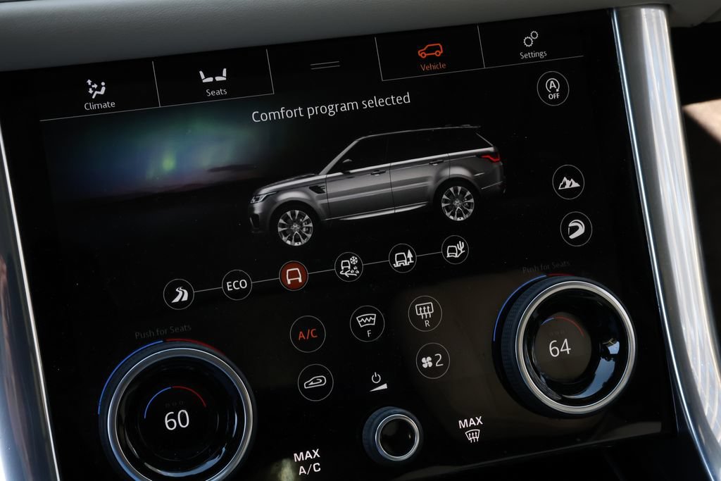 Used 2019 Land Rover Range Rover Sport HST AWD/4WD image 28