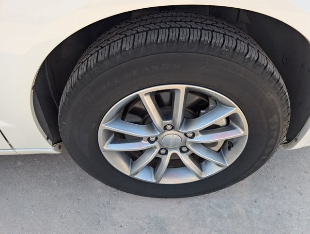 Used 2016 Dodge Grand Caravan SE FWD image 14