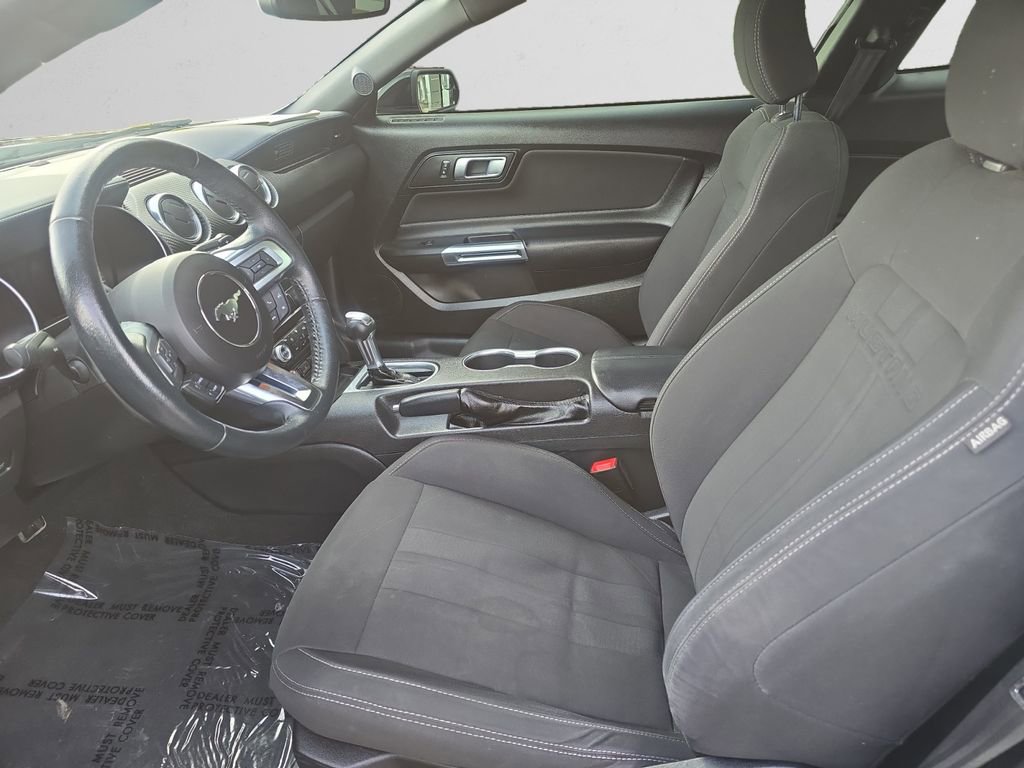 Used 2020 Ford Mustang Coupe image 10