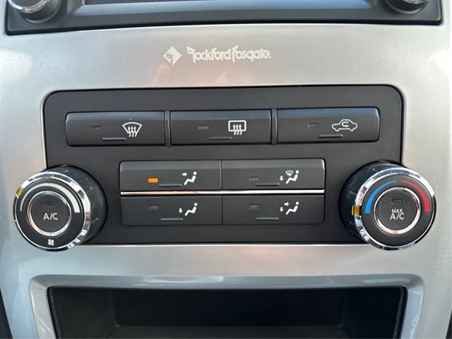 Used 2014 Nissan Titan PRO-4X AWD/4WD image 36