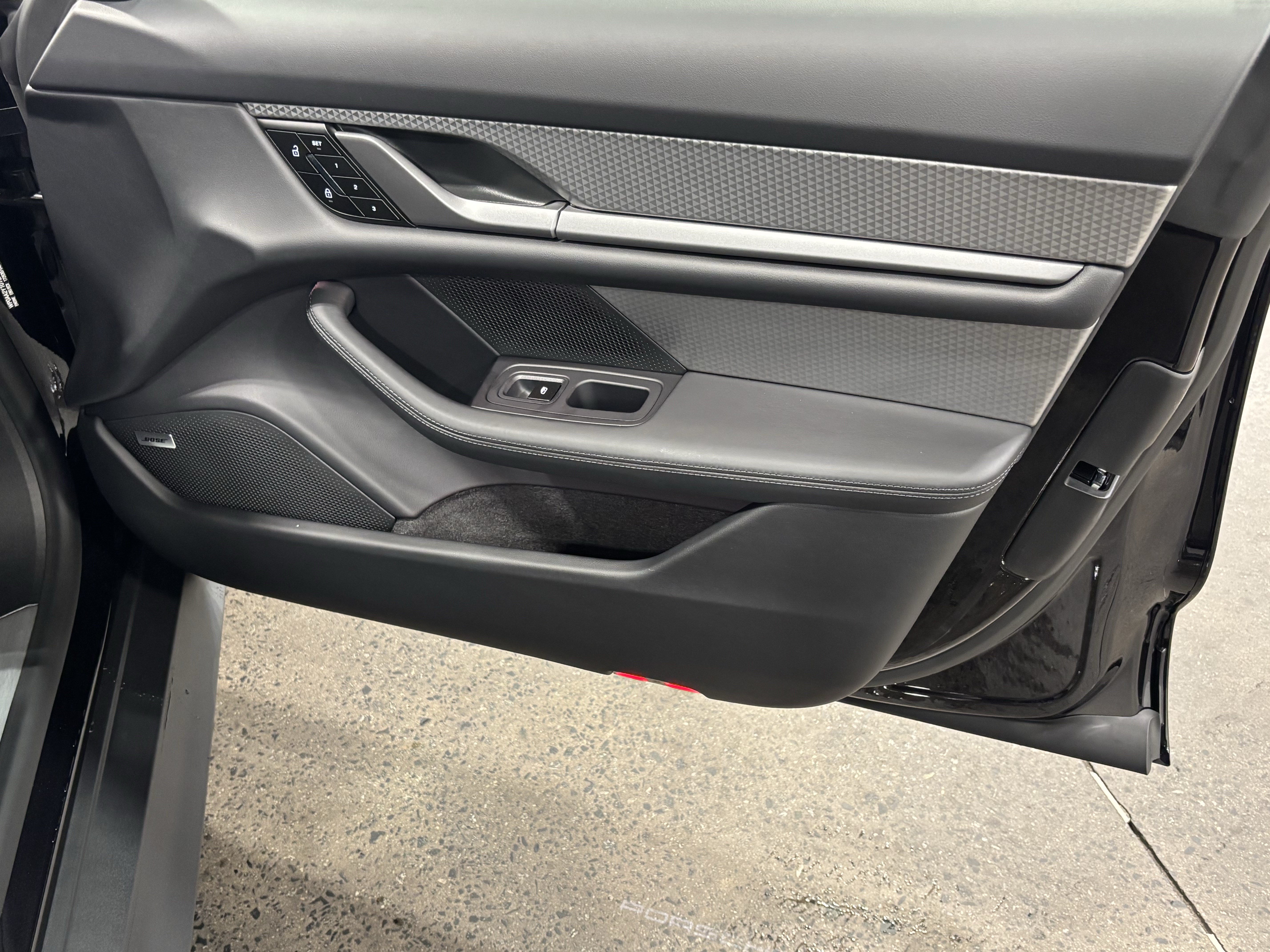 New 2026 Porsche Taycan AWD/4WD image 28