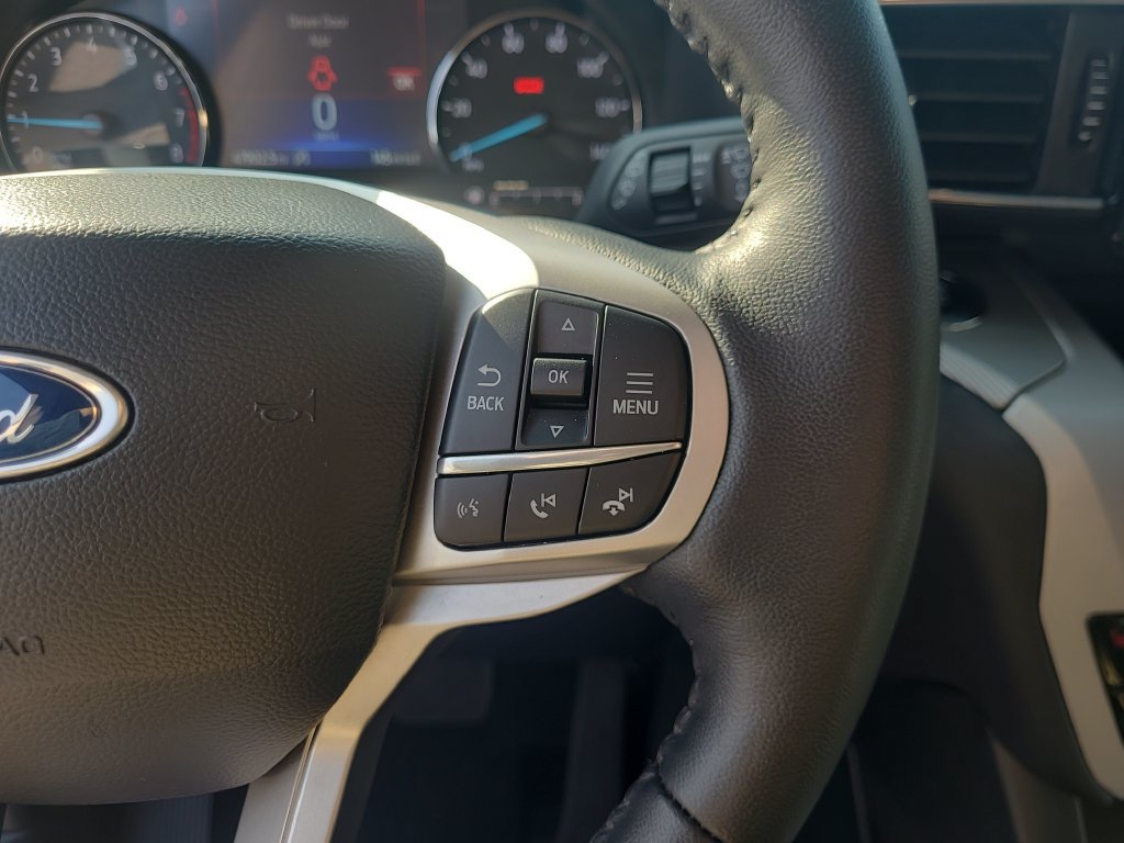 Used 2023 Ford Explorer XLT w/ Equipment Group 202A AWD/4WD image 29