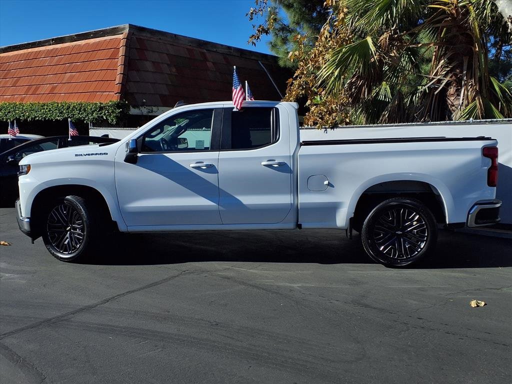 Used 2020 Chevrolet Silverado 1500 LT w/ All-Star Edition image 3