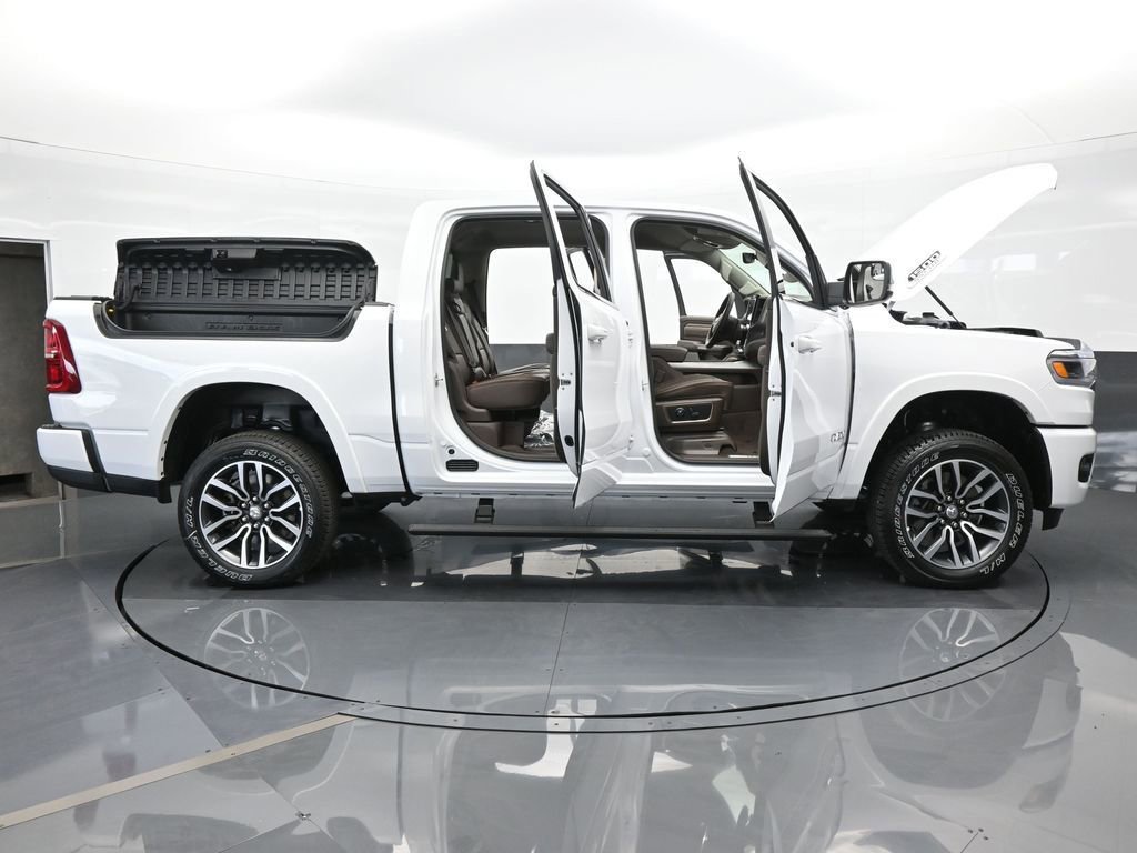 Used 2025 RAM 1500 Limited AWD/4WD image 63
