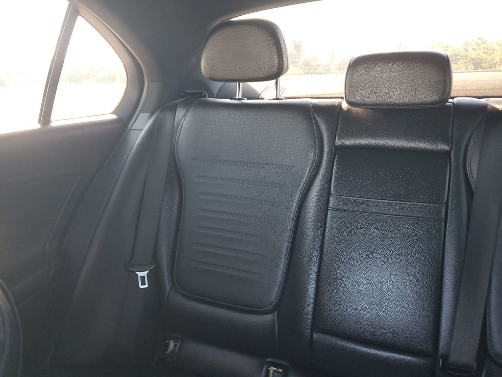 Used 2022 Mercedes-Benz C 300 Sedan w/ Pinnacle Trim Package image 12