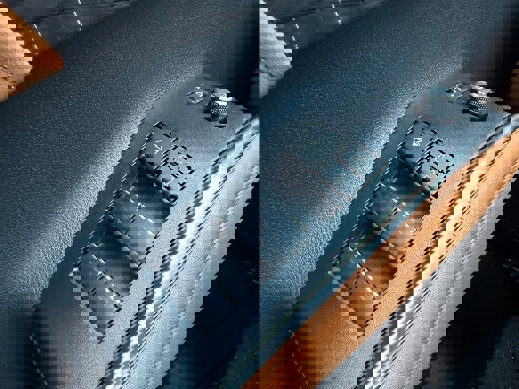 New 2026 Toyota Highlander Platinum image 19