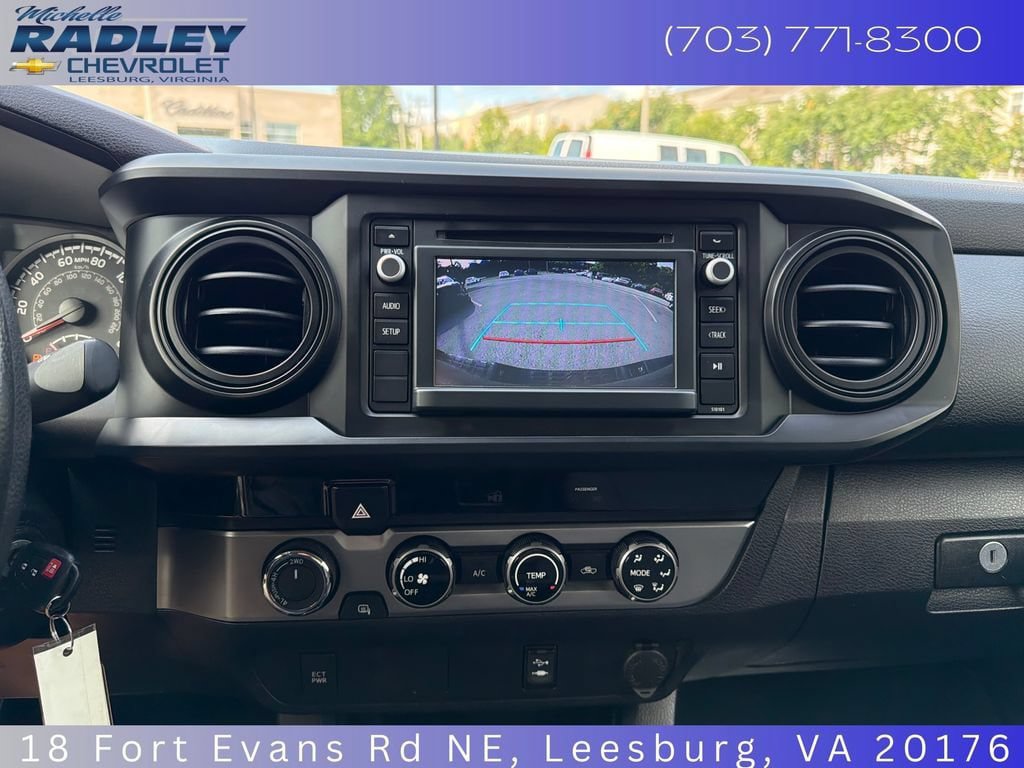 Used 2016 Toyota Tacoma SR w/ Towing Package AWD/4WD image 9