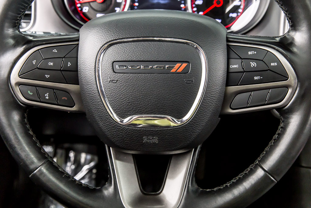 Used 2022 Dodge Charger SXT w/ Leather Interior Group RWD image 24
