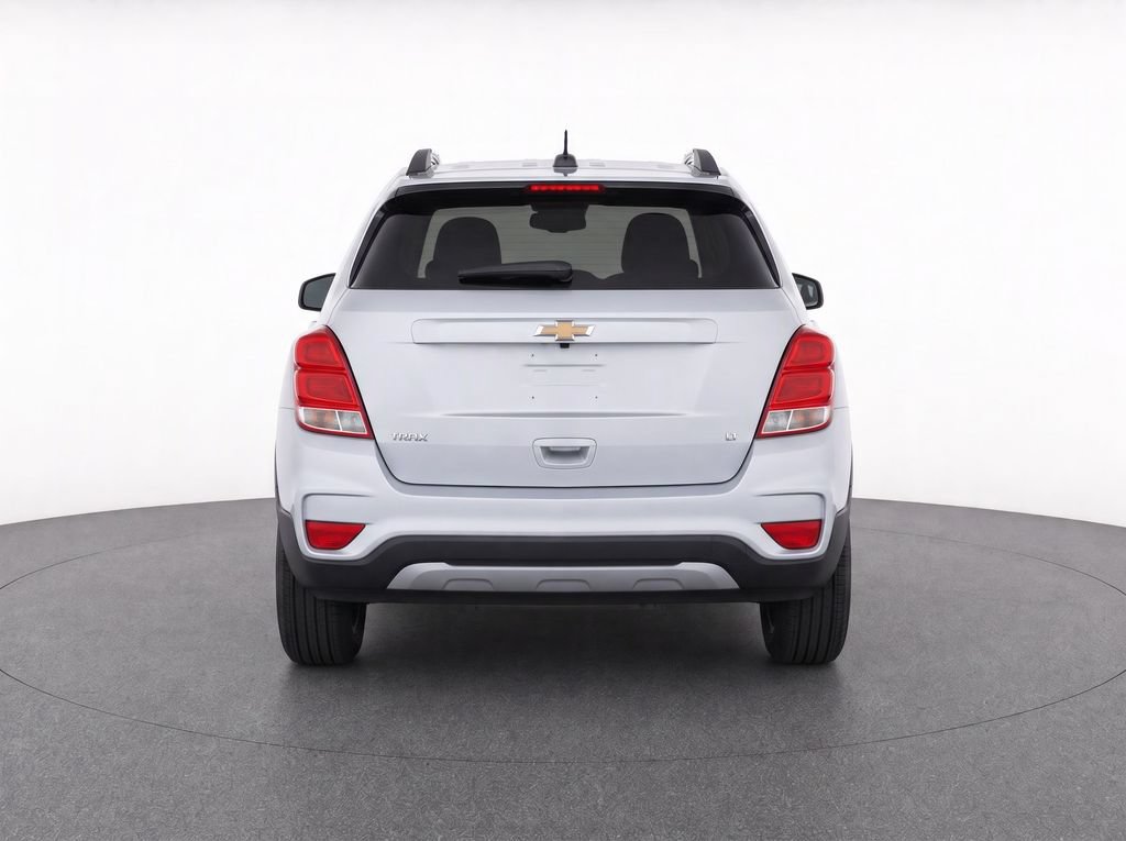 Used 2020 Chevrolet Trax LT w/ LT Convenience Package FWD image 7
