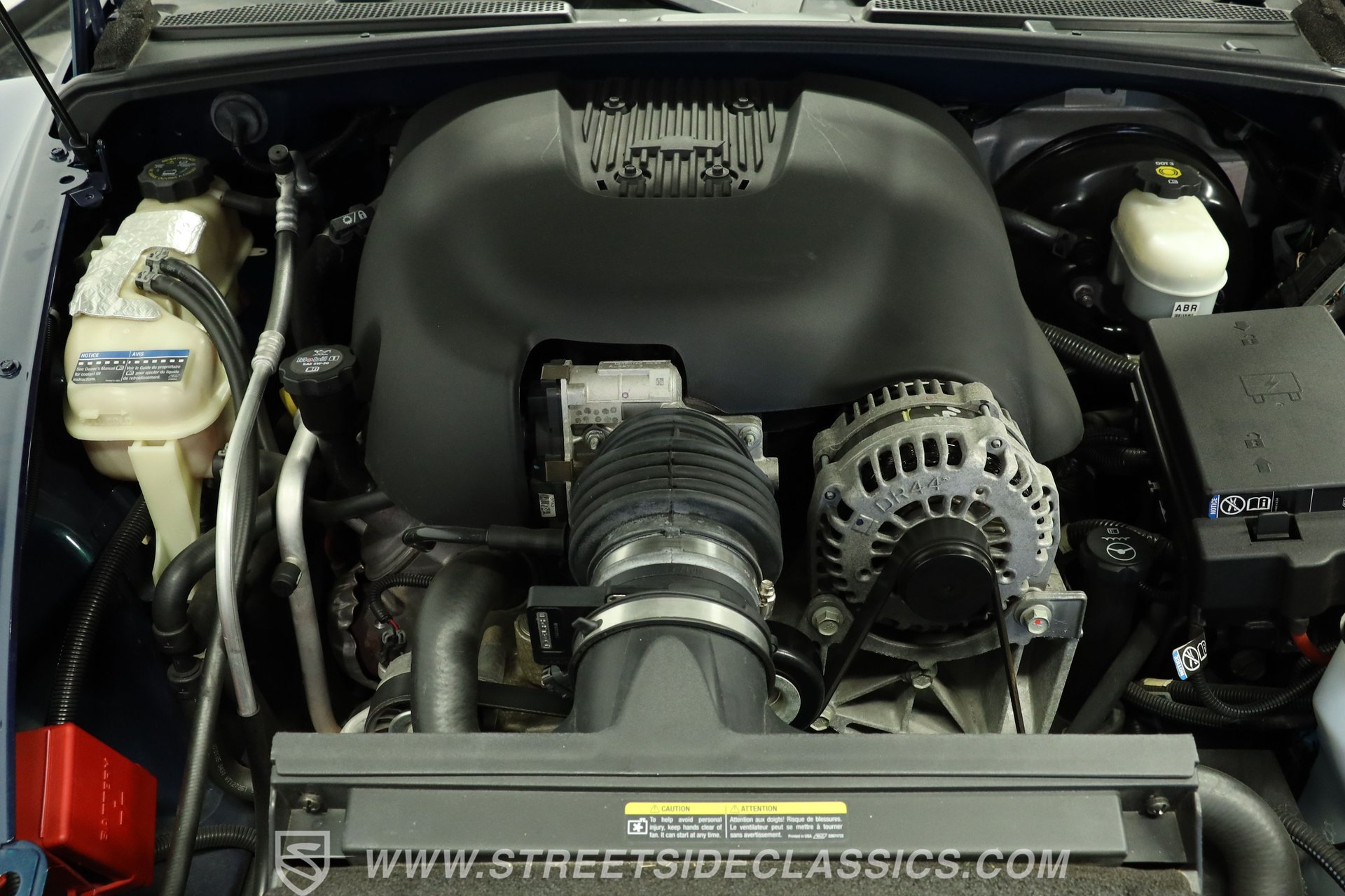 Used 2006 Chevrolet SSR w/ Preferred Equipment Group RWD image 3