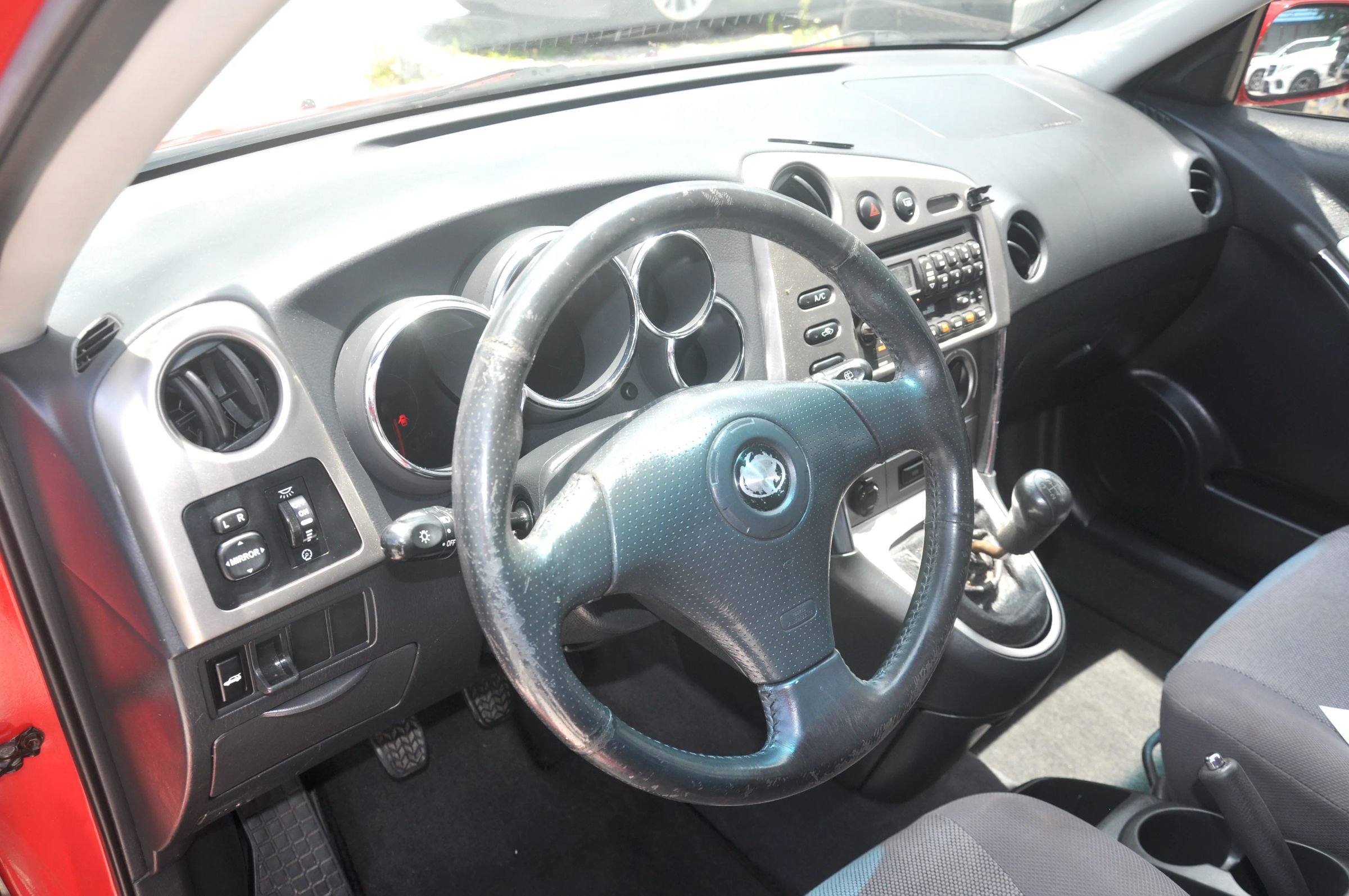 Used 2003 Toyota Matrix XR FWD image 31