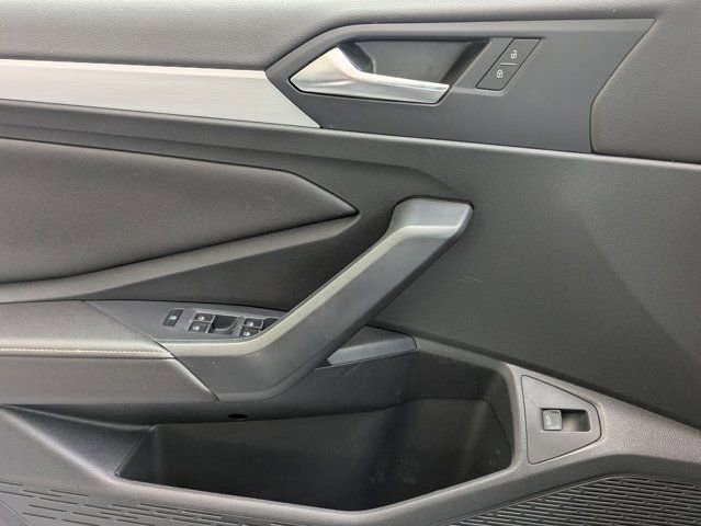 Used 2025 Volkswagen Jetta Sport FWD image 11