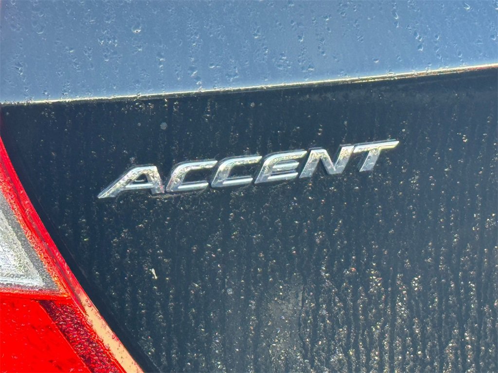 Used 2015 Hyundai Accent Sport image 2