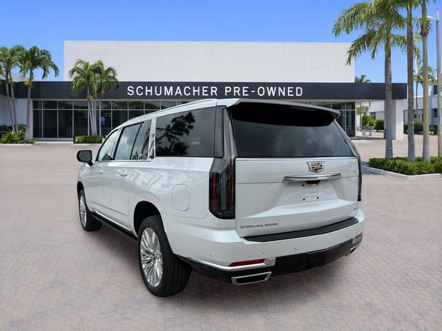 Certified 2025 Cadillac Escalade ESV Premium Luxury w/ Touring Package AWD/4WD image 5
