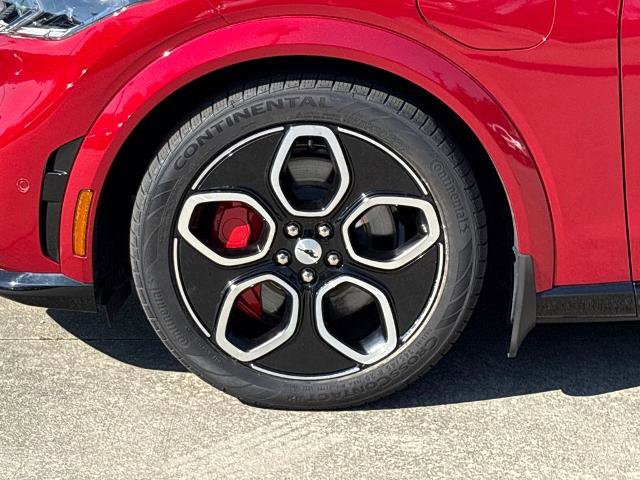 Certified 2022 Ford Mustang Mach-E GT image 12