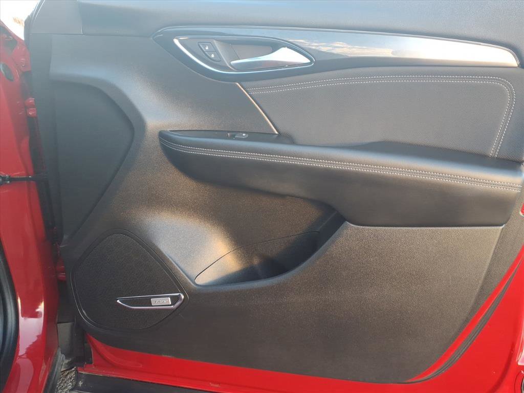 Certified 2025 Buick Envision Preferred image 10