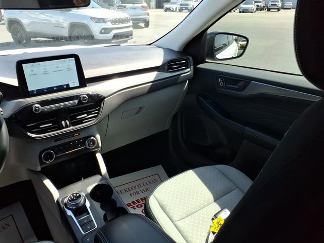 Used 2025 Ford Escape Active FWD image 11