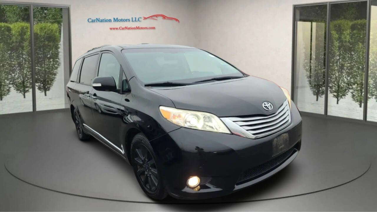 Used 2013 Toyota Sienna Limited image 3