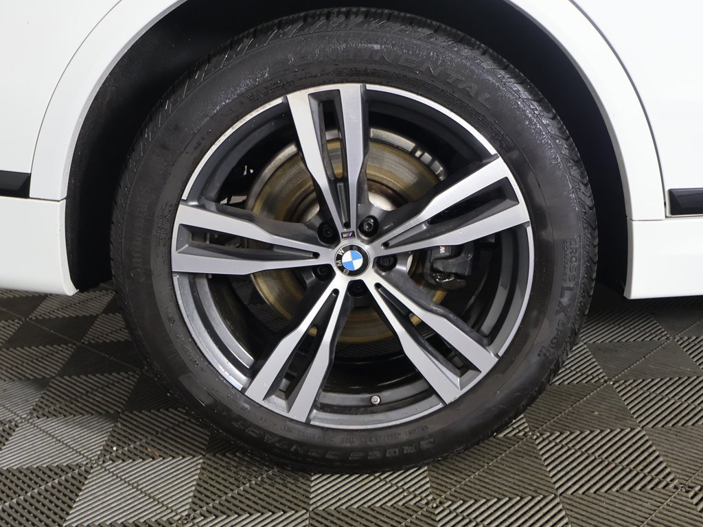 Used 2024 BMW X7 xDrive40i w/ M Sport Package AWD/4WD image 23