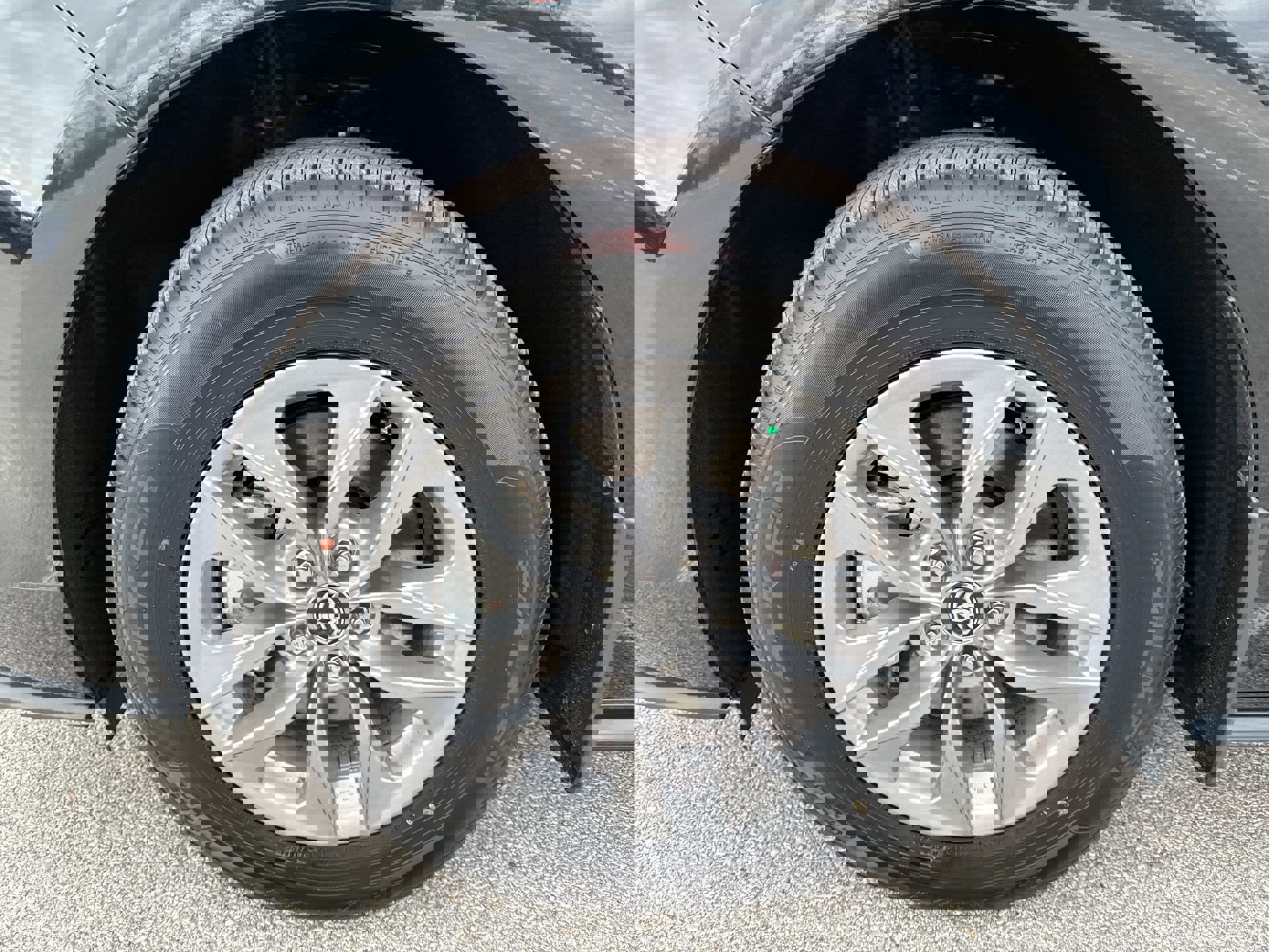 Certified 2026 Toyota Sienna XLE image 19