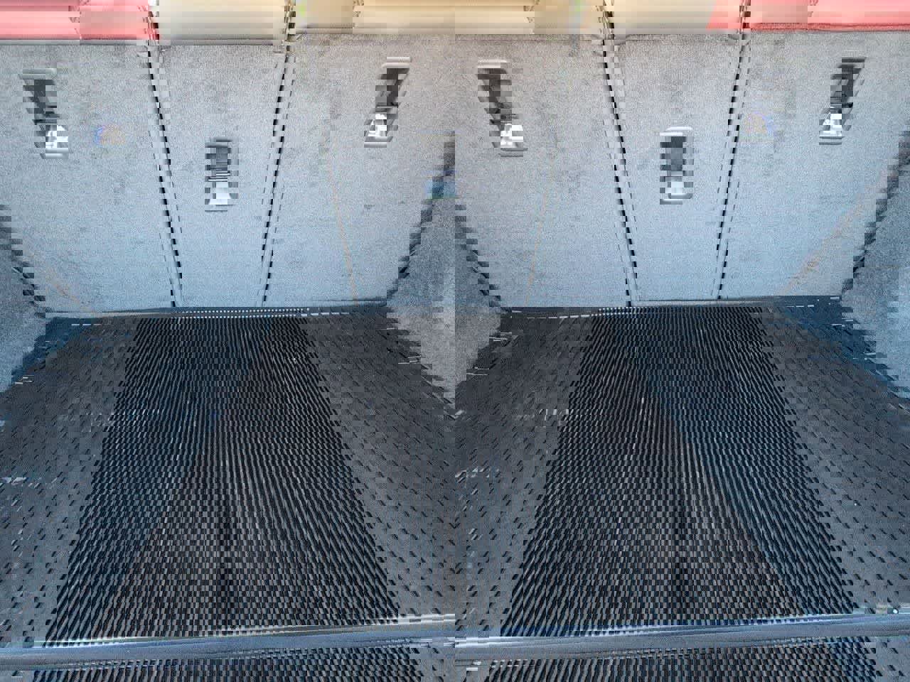 New 2026 Land Rover Range Rover Sport Dynamic SE AWD/4WD image 36