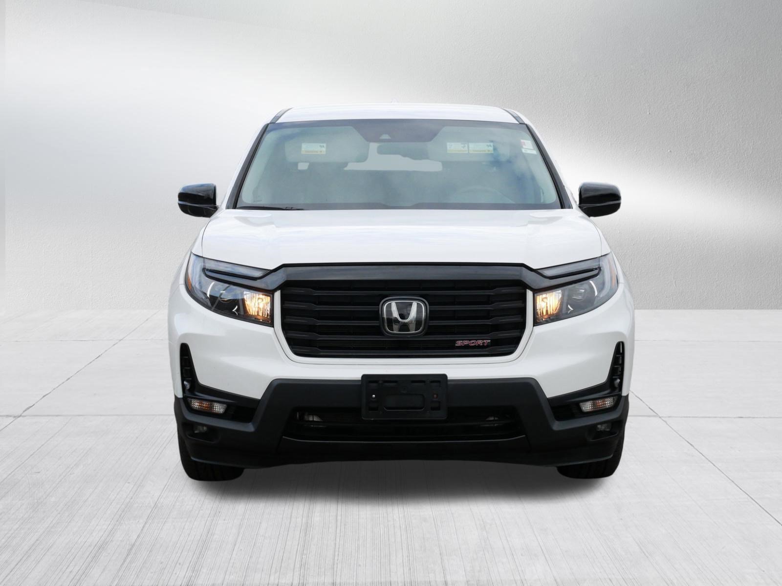 Certified 2023 Honda Ridgeline Sport image 2