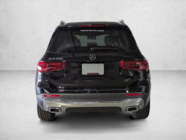 Certified 2025 Mercedes-Benz GLB 250 image 8