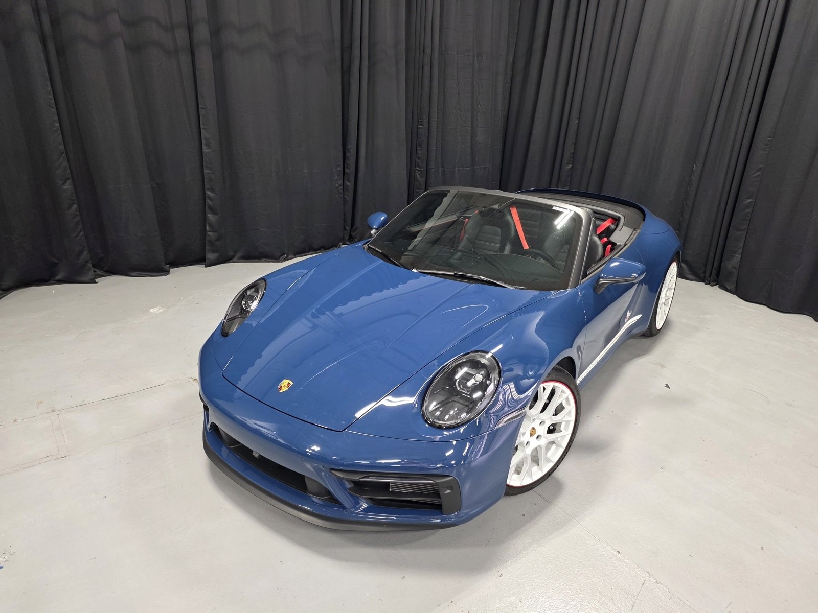 Certified 2023 Porsche 911 Carrera GTS image 24