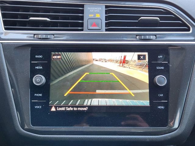 New 2024 Volkswagen Tiguan SE image 13